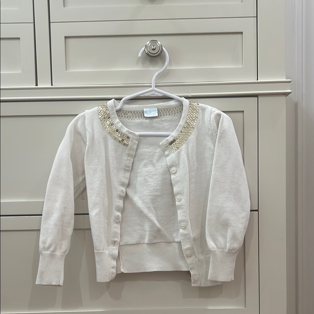 Edgehill Collection White Cropped Sweater